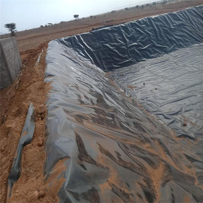 Βιομηχανικό σχεδιασμό Geomembrane Smooth Dam Liner για χαμηλότερη γεωμεμβράνη HDPE 1,5 mm