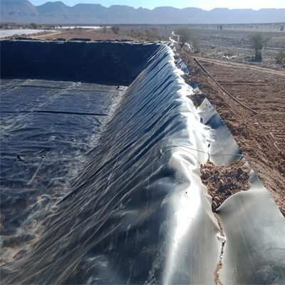 Μεγέθος ρολ γεωμεμβράνης HDPE για την αποτελεσματική πρόληψη διαρροών