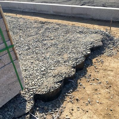 Πλαστικό Geocell Gravel Driveway Grid πιστοποιημένο από την SGS για βελτιωμένη απόδοση και ασφάλεια