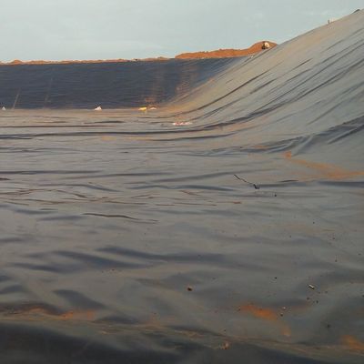 Πλαστικό υδροσταθεροποιητικό μεμβράνη για λίμνες ψαριών 0,5 mm HDPE