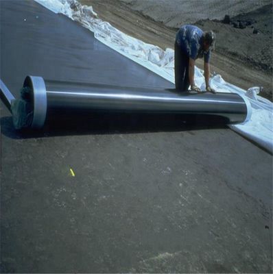 HDPE Αδιαπέραστη γεωμεμβράνη ομαλή υδροσταθεροποιητική επένδυση για HDPE λίμνη ψαριών Αδιαπέραστη