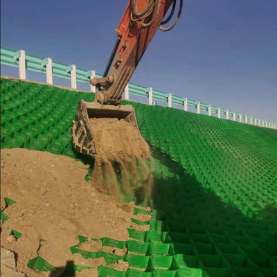 Νορβηγία HDPE Geocell για τοίχο στήριξης 50mm-250mm Υψόμετρο CE ISO14001 ISO9001 Πιστοποιημένο