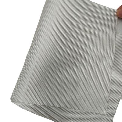100kn/m2 Δυνατότητα τράβηξης PET Γεωτεξτύλιο υφαντό για ενίσχυση και διαχωρισμό εδάφους