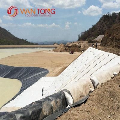 4000gm-7000gm Sodium Bentonite Geosynthetic Clay Liner Gcl για λίμνη λιμνών και χώρους υγειονομικής ταφής