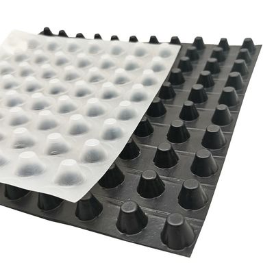 8 mm ύψος HDPE PP μη υφασμένο σύνθετο φύλλο αποστράγγισης με σωληνάρια/πίνακα αποστράγγισης