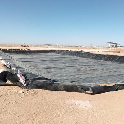 0.75Mm 2m-8m πλάτος HDPE Γεωμεμβράνη για Γεωμεμβράνη Υδατοπεριοριστικά 1.0mm πάχος