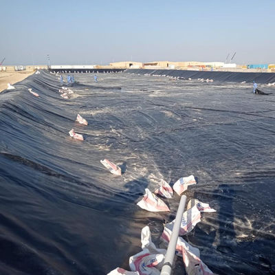 2m-8m πλάτος HDPE φράγματα 1mm Geomembrane Liner για υδατοκαλλιέργεια