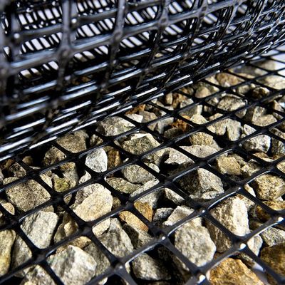 Πλαστικό PP Biaxial Geogrid 3030 Κινέζικος σχεδιασμός για κατασκευές Πολιτικού Μηχανικού