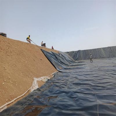 1.2mm HDPE Γεωμεμβράνη για την κατασκευή φράγματος στην Ουγκάντα Περιβαλλοντικά φιλική